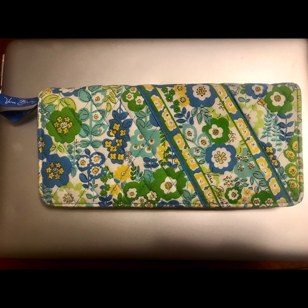 Vera Bradley wallet